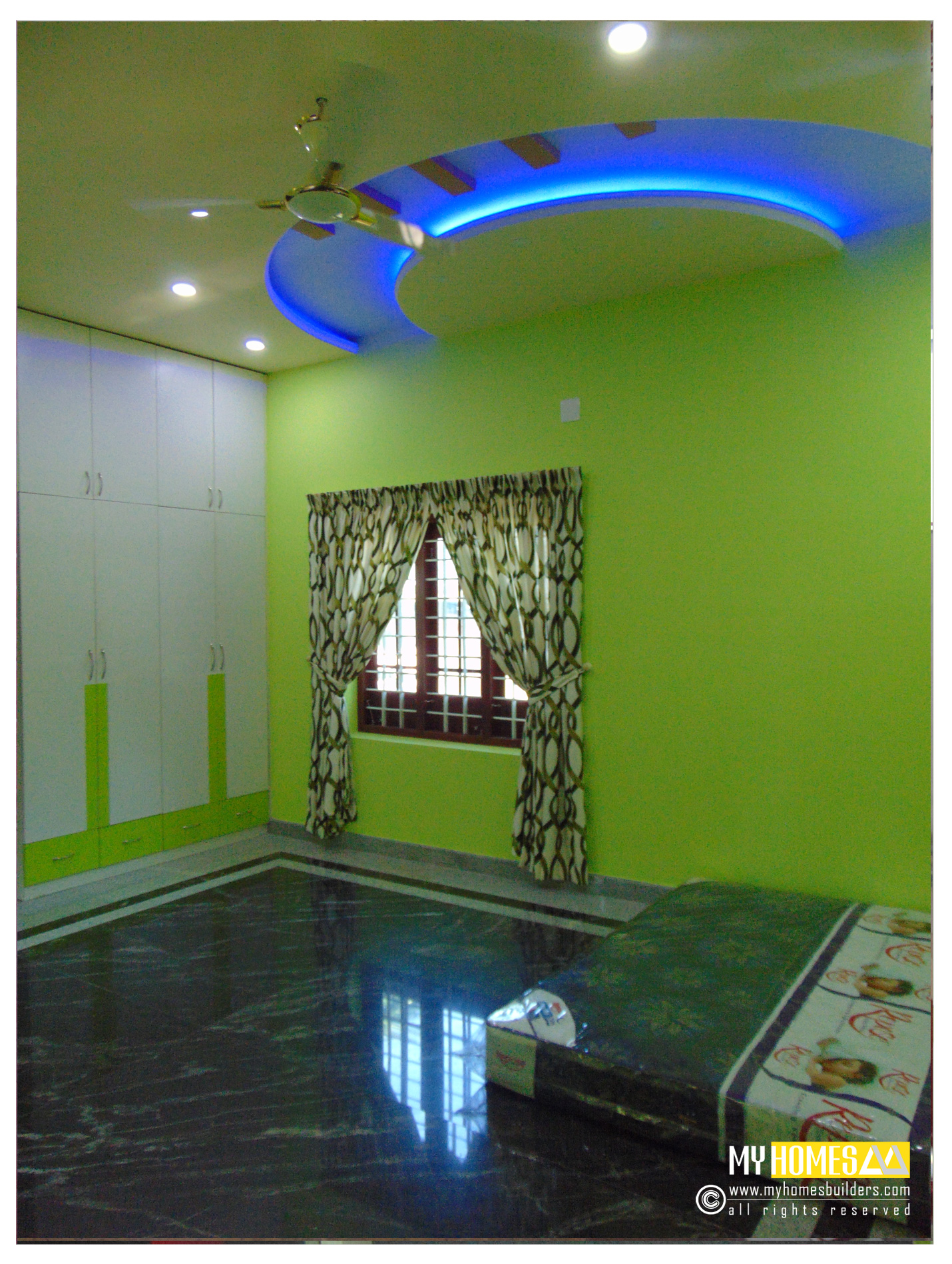 Affordable interior decoration ideas for kerala bedrooms Designs  